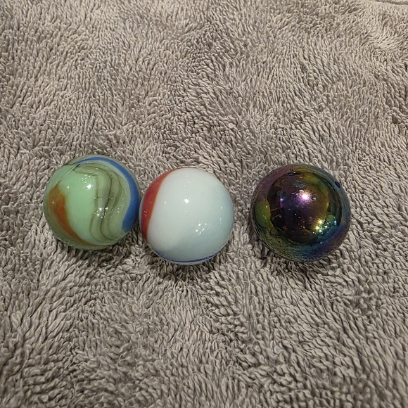 Colorful Glass Marbles Set - Picture 10 of 16
